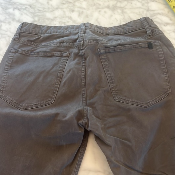 Joe’s jeans khakis lightly used one small hole in leg area - Picture 7 of 8